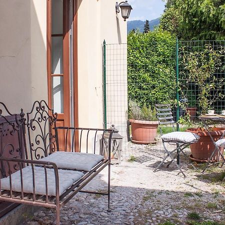 Casa La Viola Blu Bed and Breakfast Τσερνόμπιο Δωμάτιο φωτογραφία