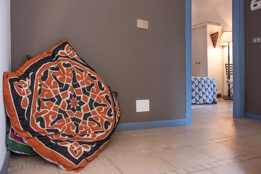 Casa La Viola Blu Bed and Breakfast Τσερνόμπιο Δωμάτιο φωτογραφία