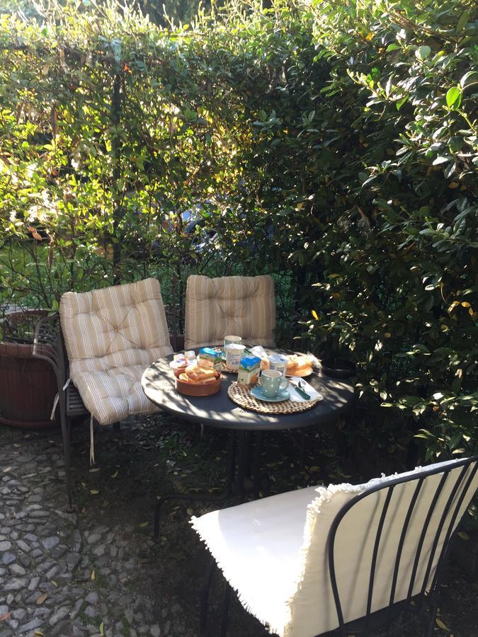 Casa La Viola Blu Bed and Breakfast Τσερνόμπιο Εξωτερικό φωτογραφία